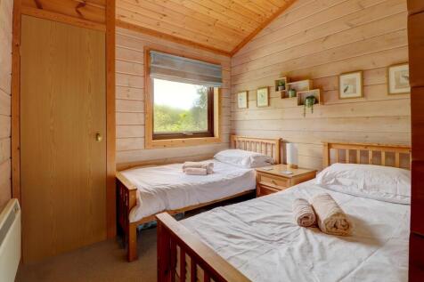 Bedroom 3.jpg