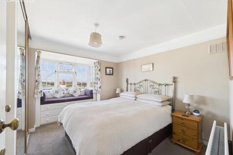 Bedroom 3 .1.jpg