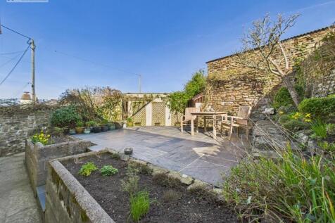 Courtyard Garden .1.jpg