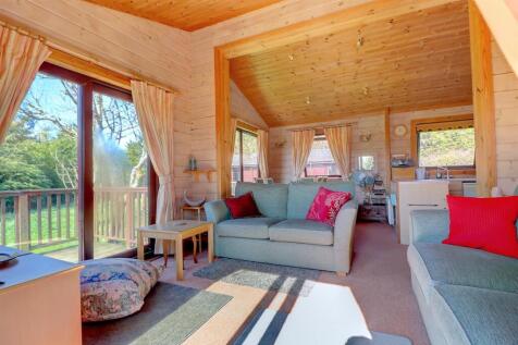 Living Space .1.jpg