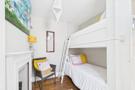 Bedroom 2 iii.jpg