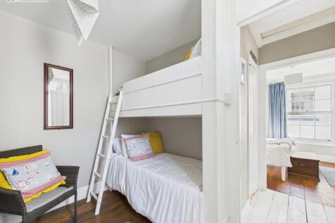 Bedroom 2 ii.jpg