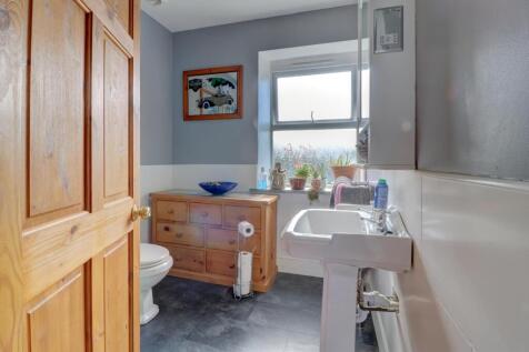 Shower room.jpg
