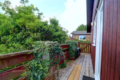 Decking .1.jpg