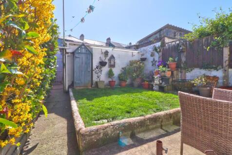 Rear garden.jpg
