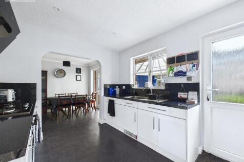 Kitchen .3