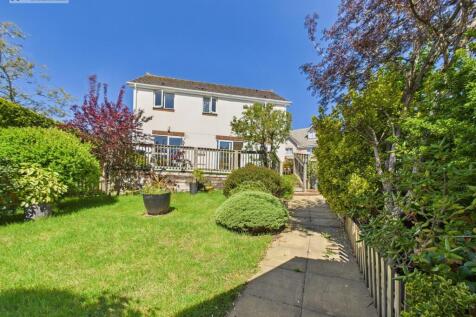 Rear garden vi.jpg
