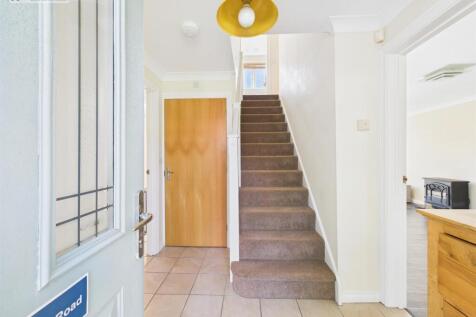 Entrance Hallway.jpg