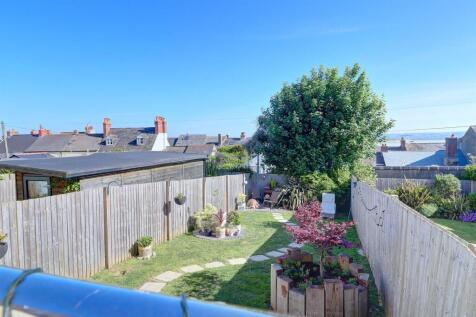 Garden .1.jpg