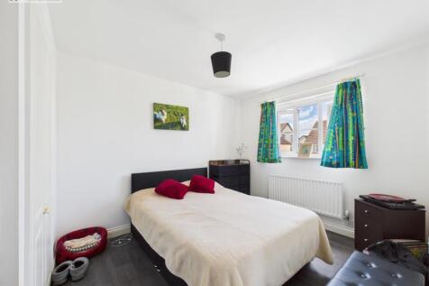 Bedroom 2.jpg