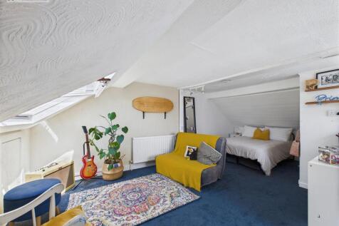 Loft Room .1