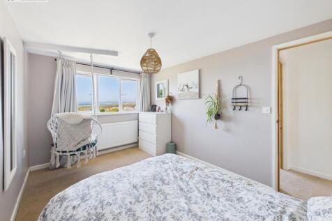 Bedroom 3 .2.jpg