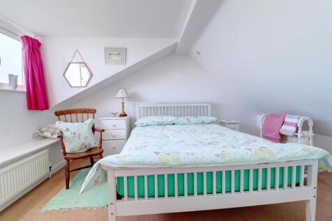 Bedroom 2 .1.jpg