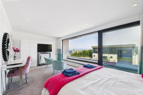 bed 1