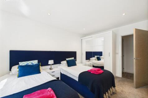 bed 5