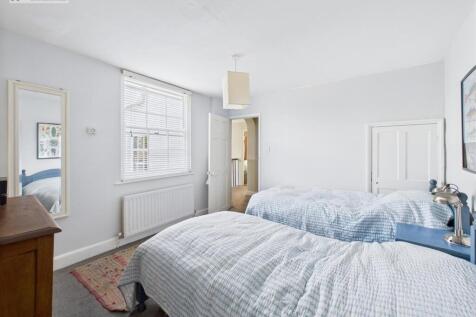 Bedroom 3 ii.jpg