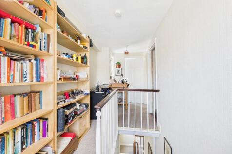 Second floor landing.jpg
