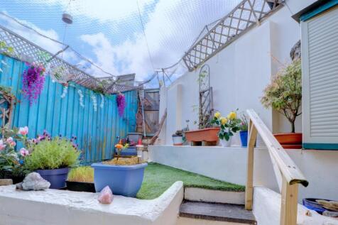 Garden .1.jpg