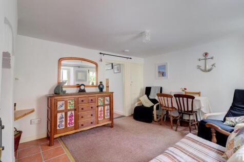 Living room new ii.jpg