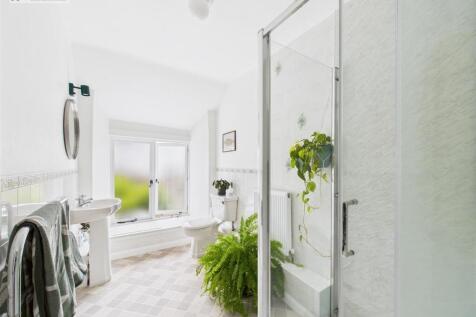 shower room.jpg