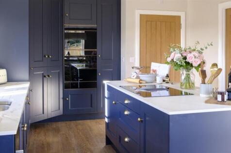 BBL - The Old Parsonage - Kitchen-3b (Barlow).jpg