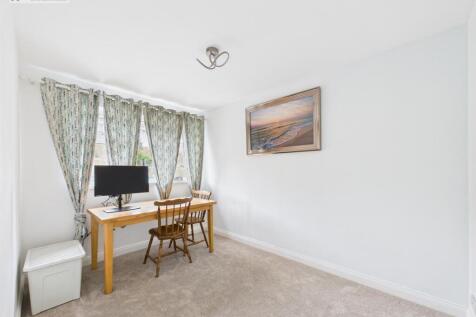 Bedroom 2.jpg