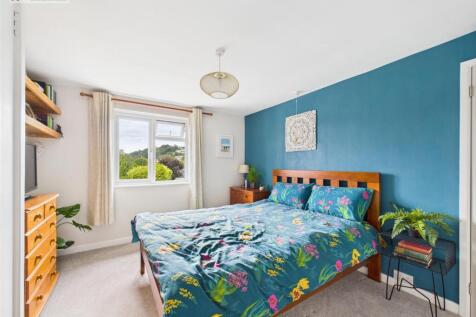 bedroom 2 .1.jpg