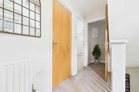 first floor landing .2