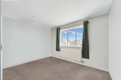 Bay Example Bedroom 2.jpg