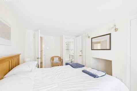 Bedroom 3 (3).jpg