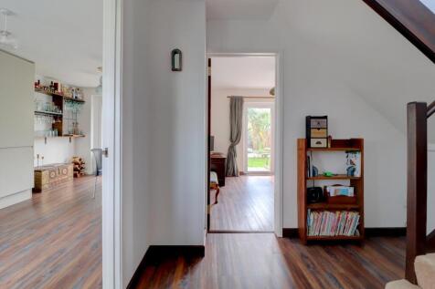 Hallway.jpg
