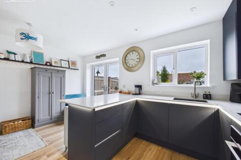 Kitchen Diner .3.jpg