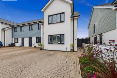 Property Front .1.jpg