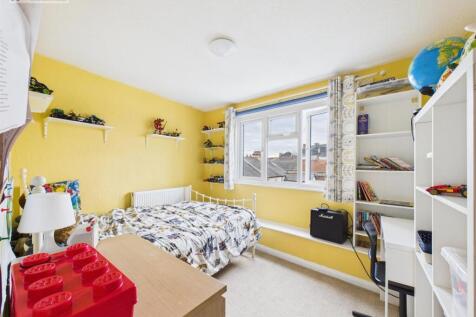 Bedroom 2.jpg