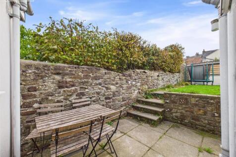 Rear garden.jpg