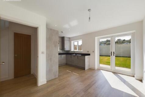 Sands or Coral kitchen diner.jpg