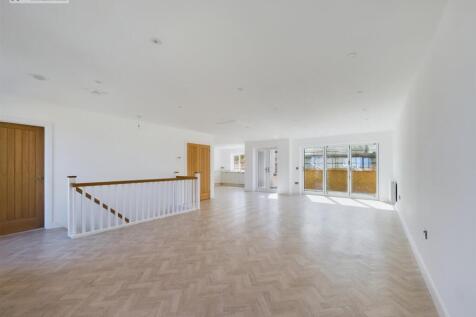 Harbour Living space.jpg