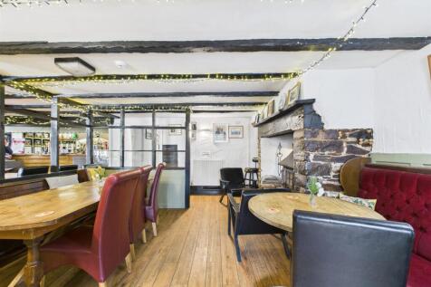 Pub Resturant .2.jpg