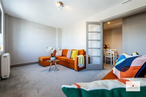Hatherley Court 141-016 HR - HPA.jpg