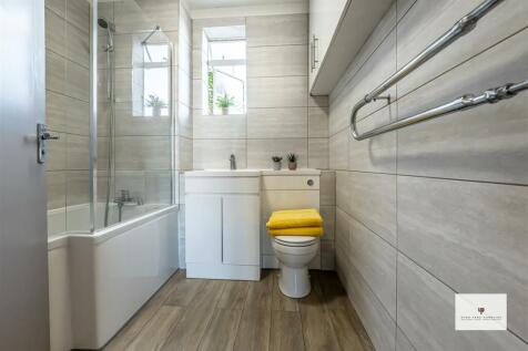 Hatherley Court 141-036 HR - HPA.jpg