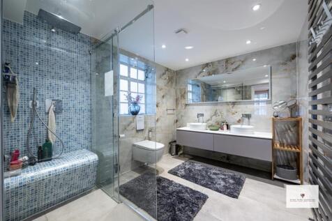 Chiltern Court 166-014 HR - HPA.jpg