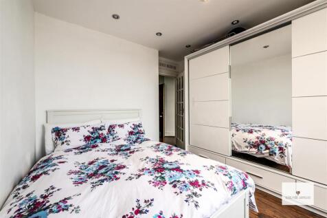Queen&#39;s Court 130-013 HR - HPA.jpg