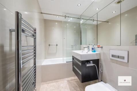 Alexandra Court 28-010 HR - HPA.jpg