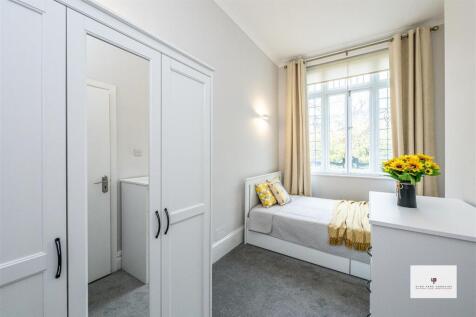 Queens Gardens 6-003 MR - HPA.jpg