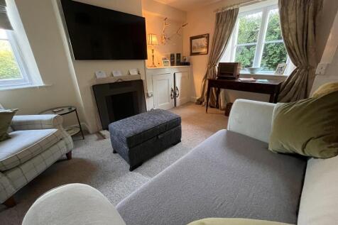 Living room (2)