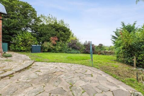 Rear Garden (a)