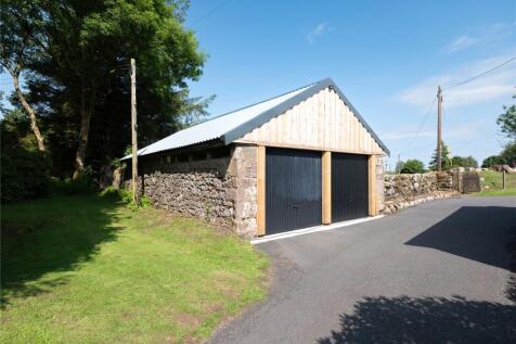 Garage/Wood Store