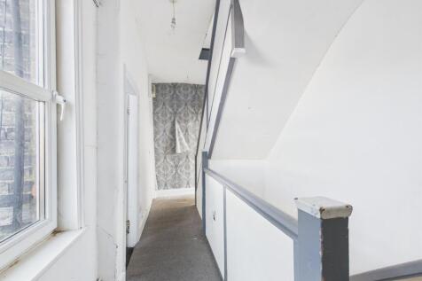 1st Floor Landing