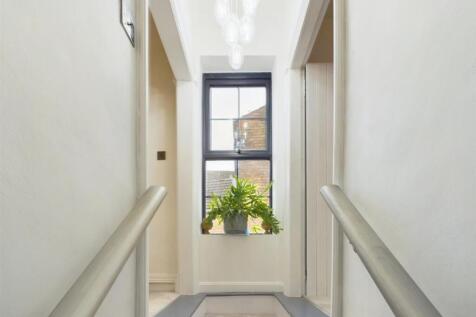 Landing/Hallway