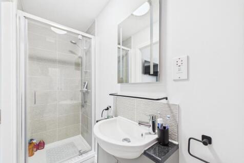 Ensuite Shower Room